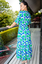Cargar imagen en el visor de la galería, Clara Batwing Sleeve Midaxi Dress In Green And Blue Leopard Print
