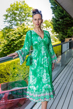 Załaduj obraz do przeglądarki galerii, Amelia Long Sleeve V Neck Summer Midaxi Dress In Bright Green
