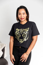 Załaduj obraz do przeglądarki galerii, Gold Glitter Tiger Animal Logo Tee In Black
