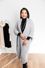 Charger l&#39;image dans la galerie, Waffle Longline Roll Front Slouch Knit Cardigan In Grey
