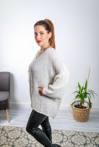 Carpi V Neck Cable Knit Jumper In Grey