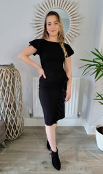 Cargar imagen en el visor de la galería, Tulsa Frill Front Cap Sleeve Midi Dress In Black
