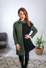 Załaduj obraz do przeglądarki galerii, Bilbao Block Knit Long Sleeve Roll Neck Dress In Black and Khaki
