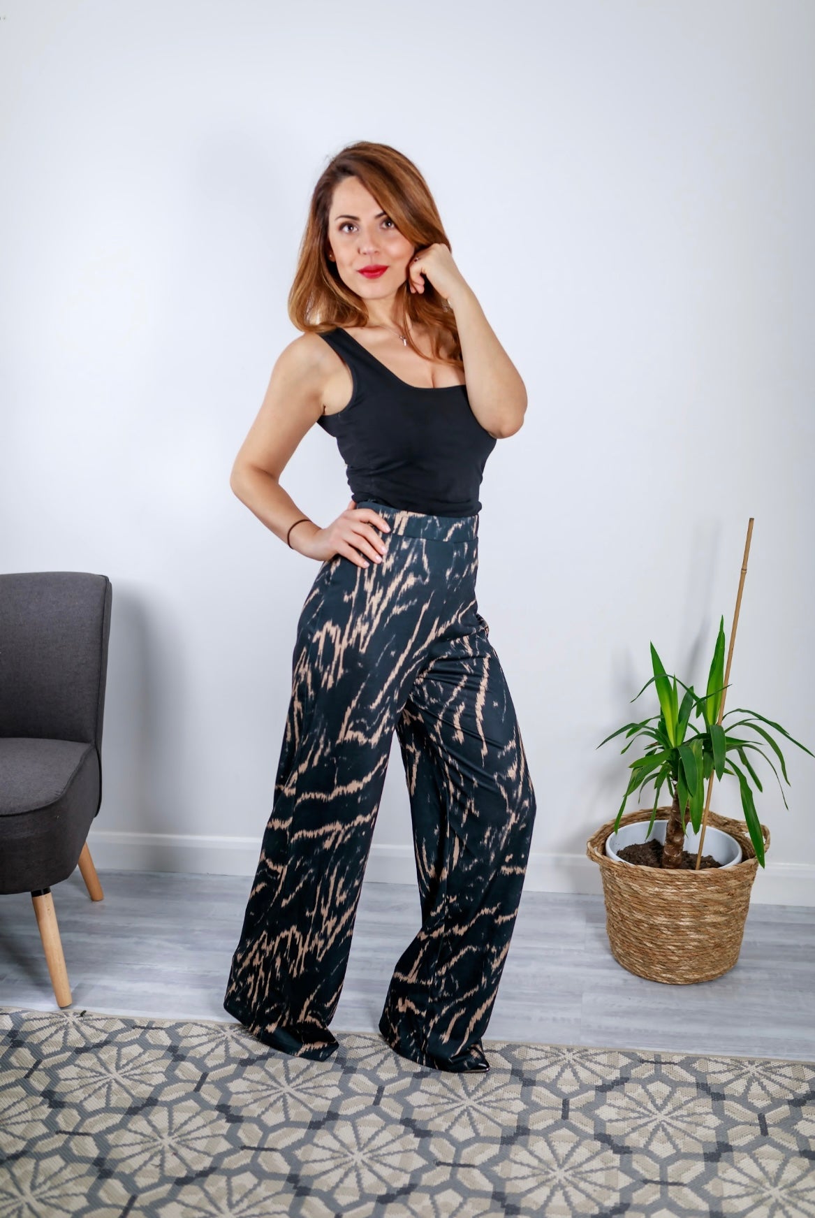 Relaxed Fit High Waist Wide Leg Loungewear Trousers In Marbled Black