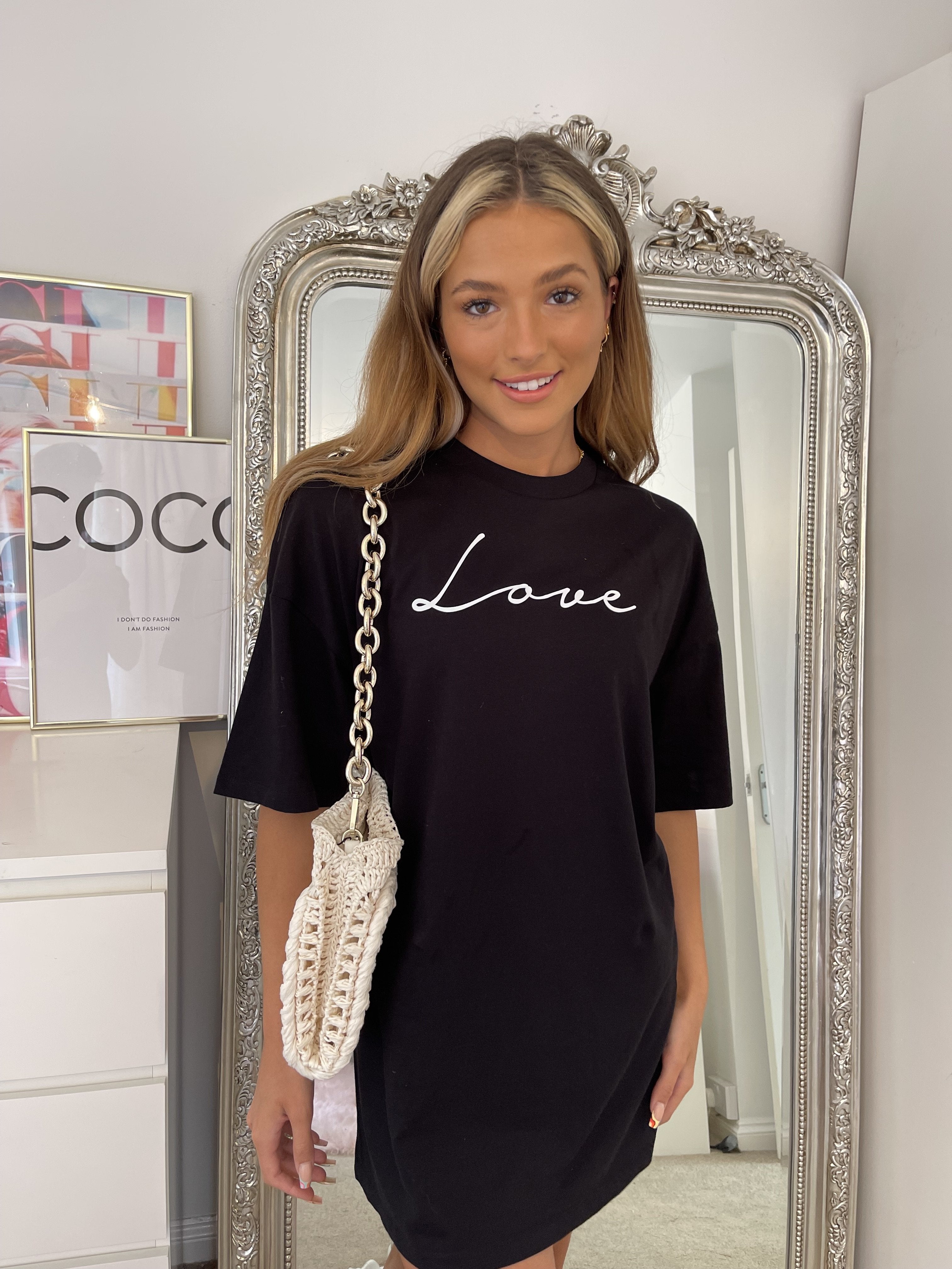 Oversized T Shirt Dress With Script Love Slogan In Black