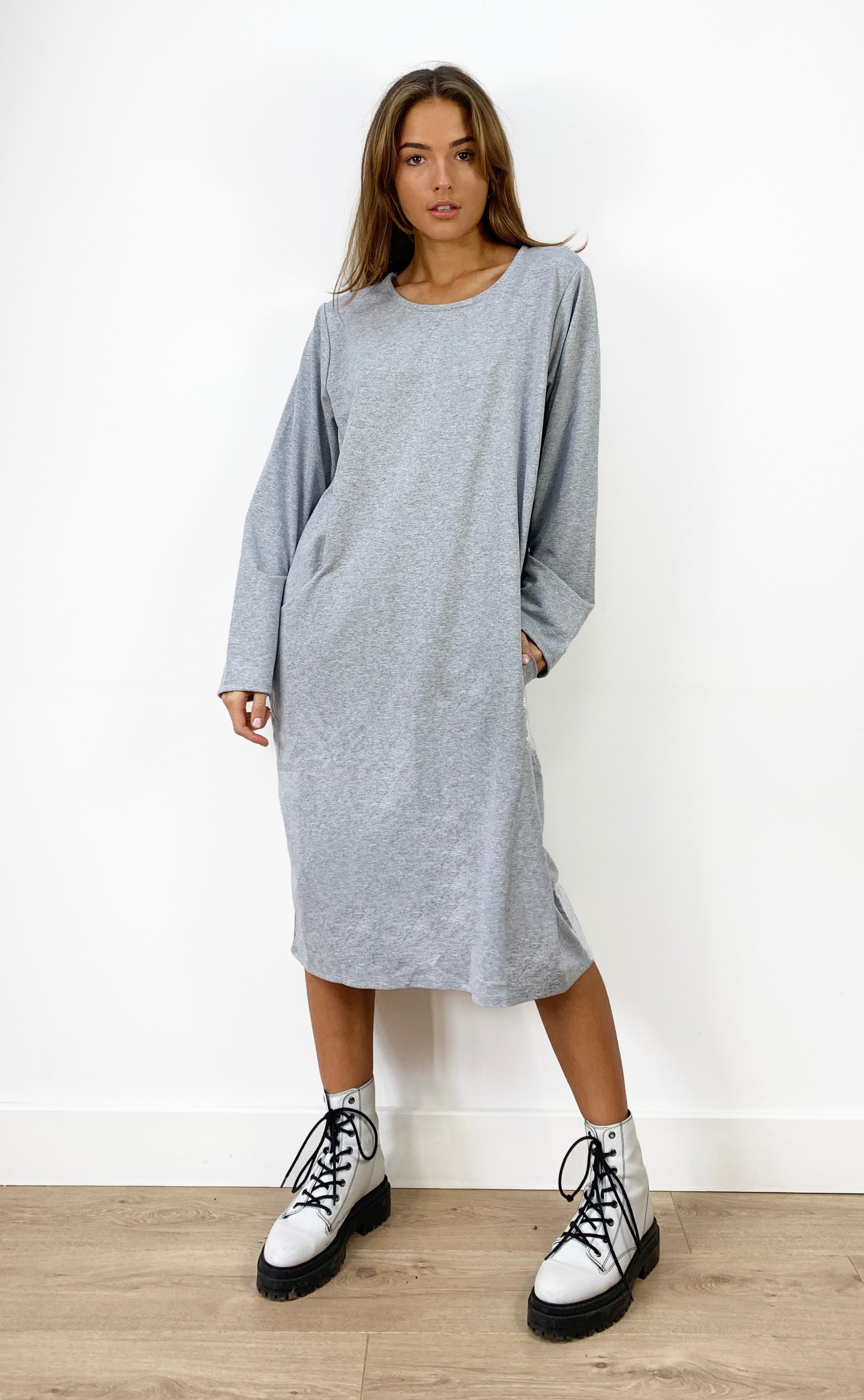 Oversized Sweatshirt Dress In Grey With Pockets – Love