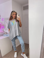 Załaduj obraz do przeglądarki galerii, Pastel Love Slogan Oversized Sleeveless Top In Grey
